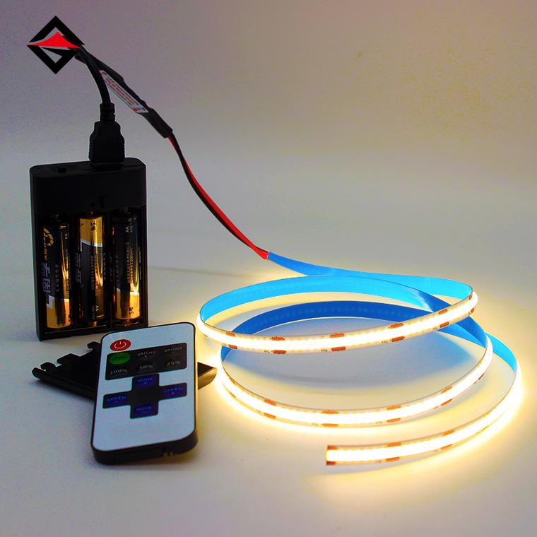 USB Controller ဘက်ထရီ box ကိုတပ်ဆင်ထားသည့် Cob Light Strip